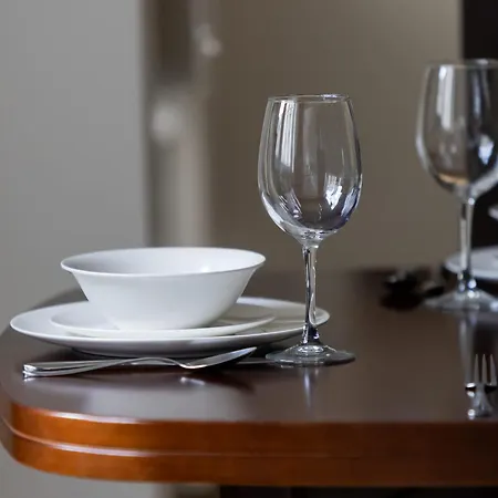 Spacious With 4 Bedrooms And Parking In Warsaw's Ochota By Nolegi Renters Appartement Varsovie