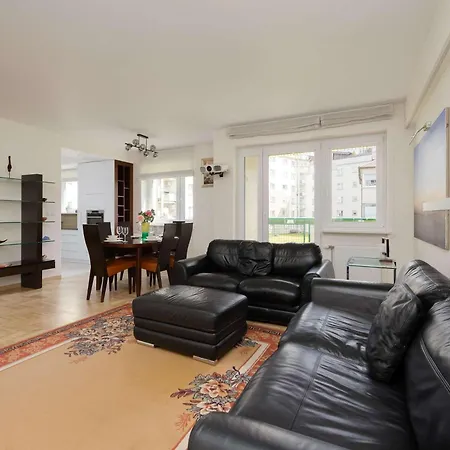 Spacious With 4 Bedrooms And Parking In Warsaw's Ochota By Nolegi Renters Apartment Warsaw