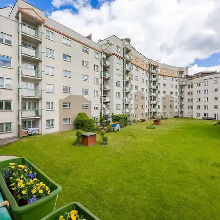 Spacious With 4 Bedrooms And Parking In Warsaw's Ochota By Nolegi Renters Apartment Warsaw